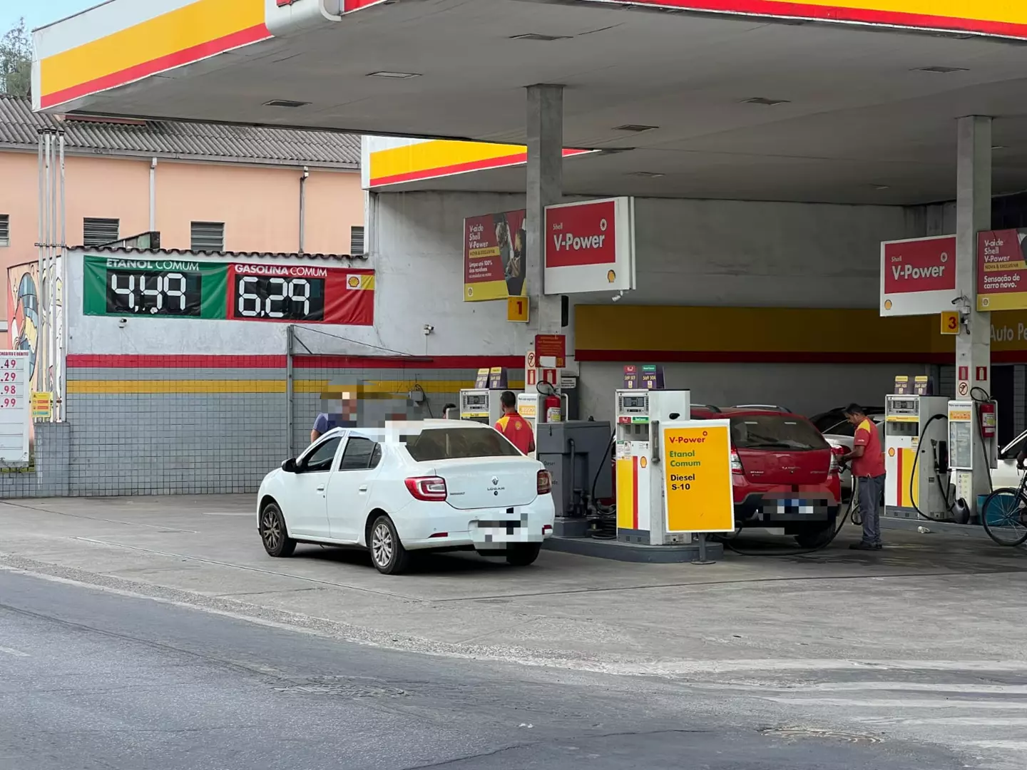 Postos repassam reajuste da Petrobras, e gasolina chega a R$ 6,29 em Santos Dumont